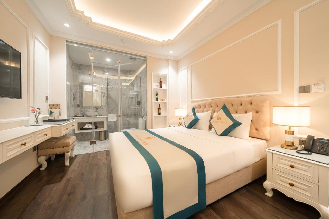 The Castle Hotel Hanoi Buitenkant foto