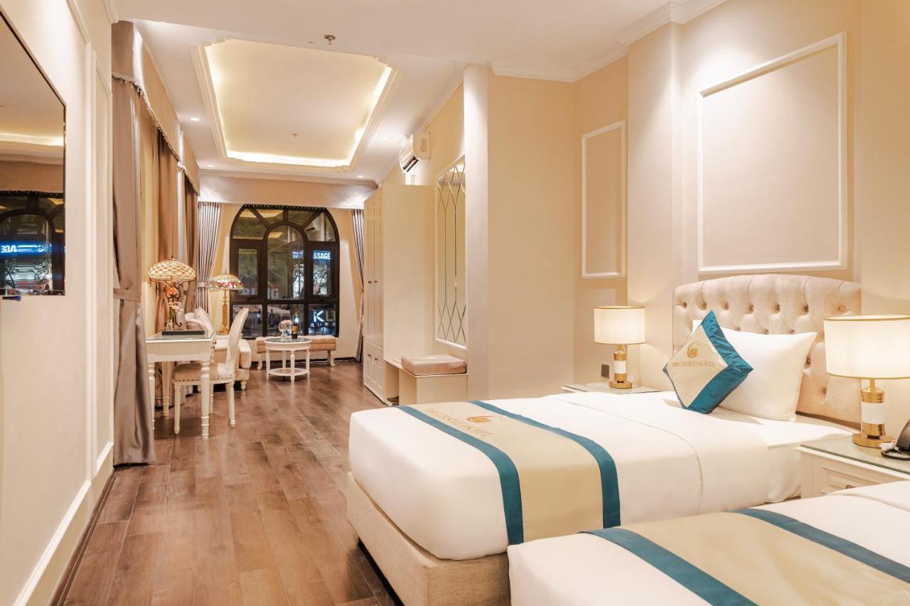 The Castle Hotel Hanoi Buitenkant foto
